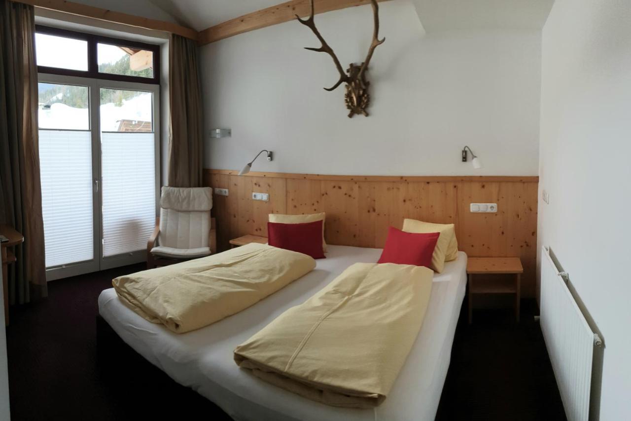 Alpenrose Hotel-Garni Gerlos Exterior photo